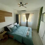 Mer Apartment !